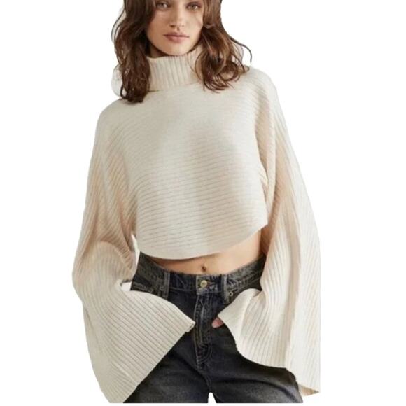 Free People Sweaters - Free People Billie Mock Neck Crop Sweater Size XL Cream Off White